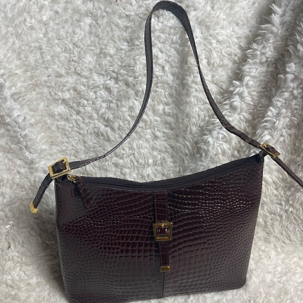 Etienne Aigner leather burgundy reptile print shoulder bag gold tone hardwares - Picture 1 of 16